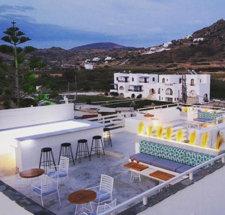 Studios Vrettos Beachfront Hotel Πλάκα Εξωτερικό φωτογραφία