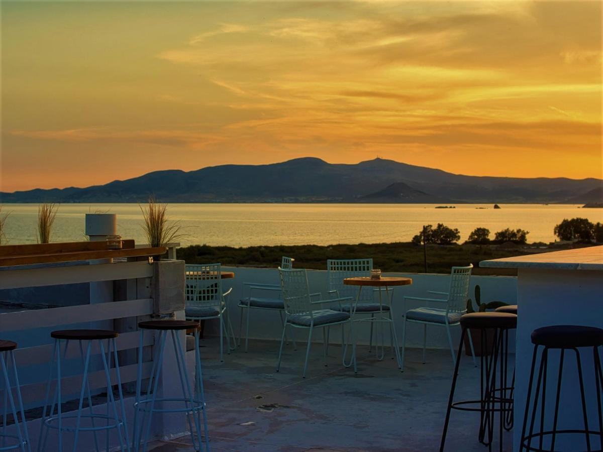 Studios Vrettos Beachfront Hotel Πλάκα Εξωτερικό φωτογραφία