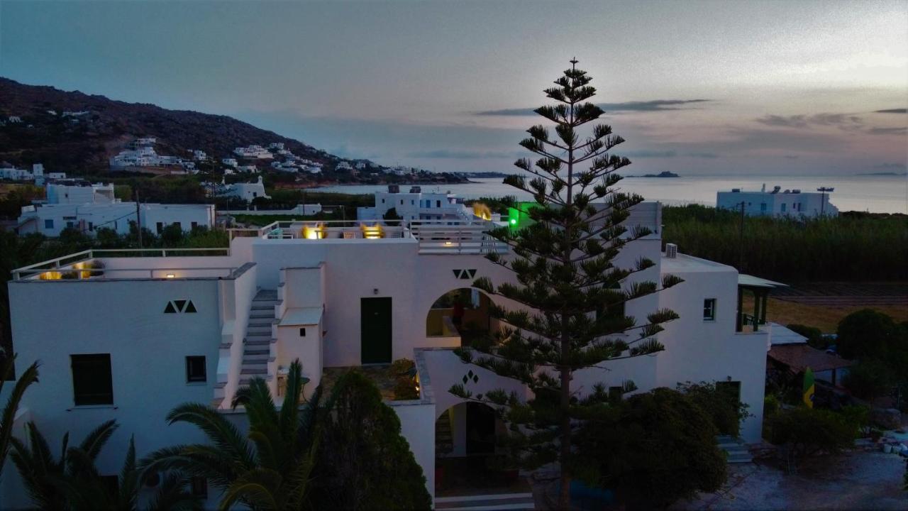 Studios Vrettos Beachfront Hotel Πλάκα Εξωτερικό φωτογραφία