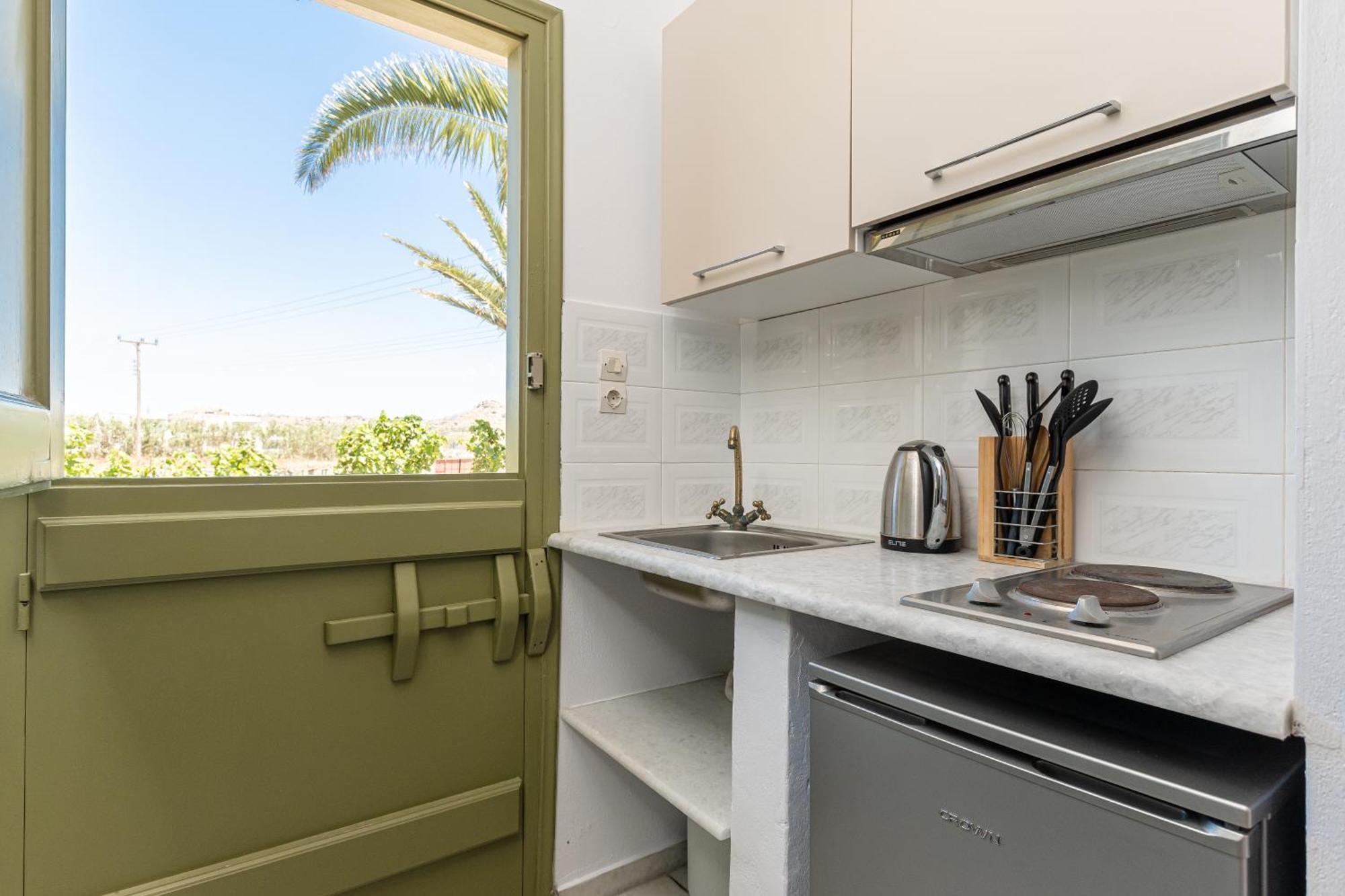 Studios Vrettos Beachfront Hotel Πλάκα Εξωτερικό φωτογραφία