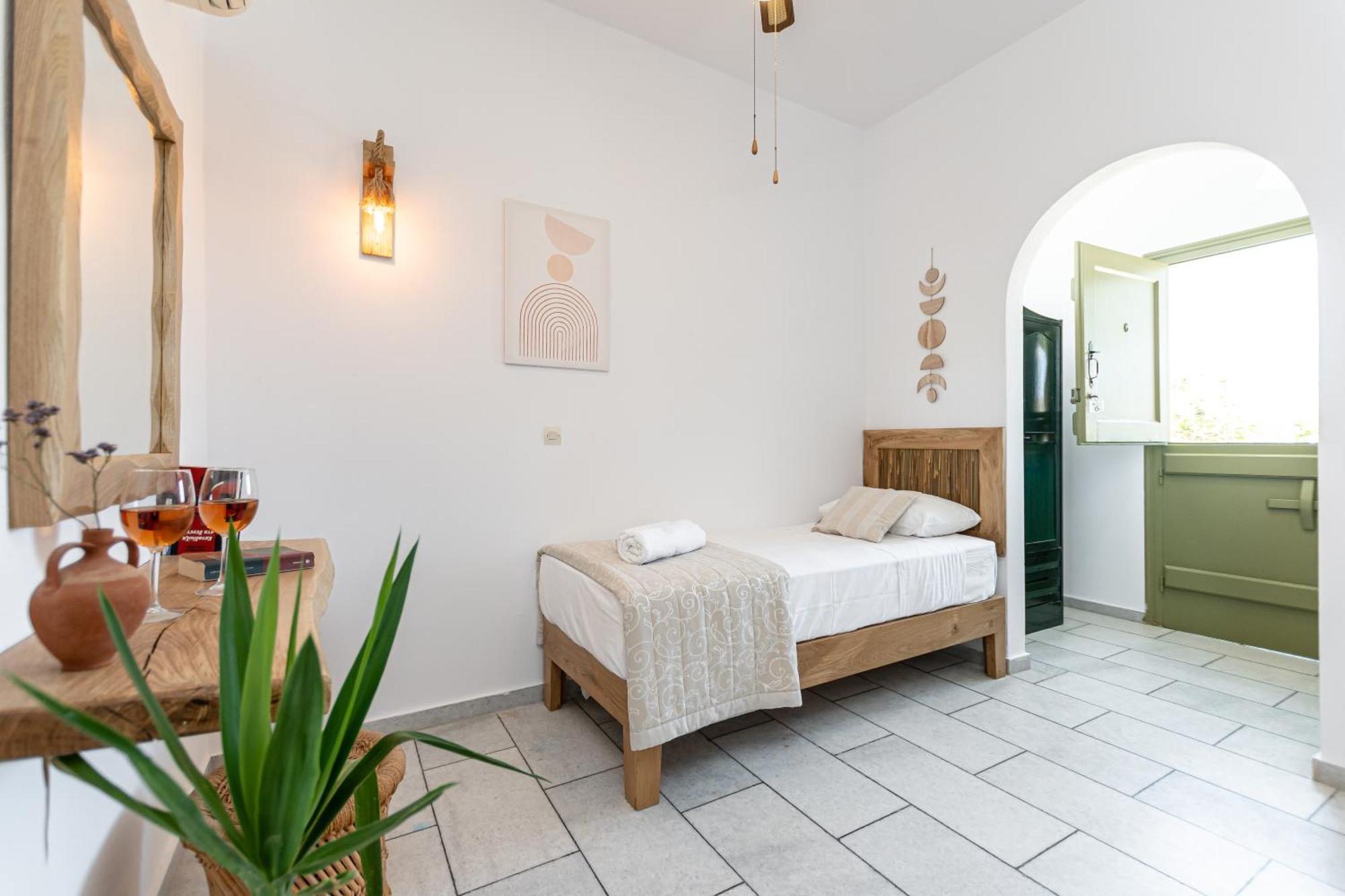 Studios Vrettos Beachfront Hotel Πλάκα Εξωτερικό φωτογραφία
