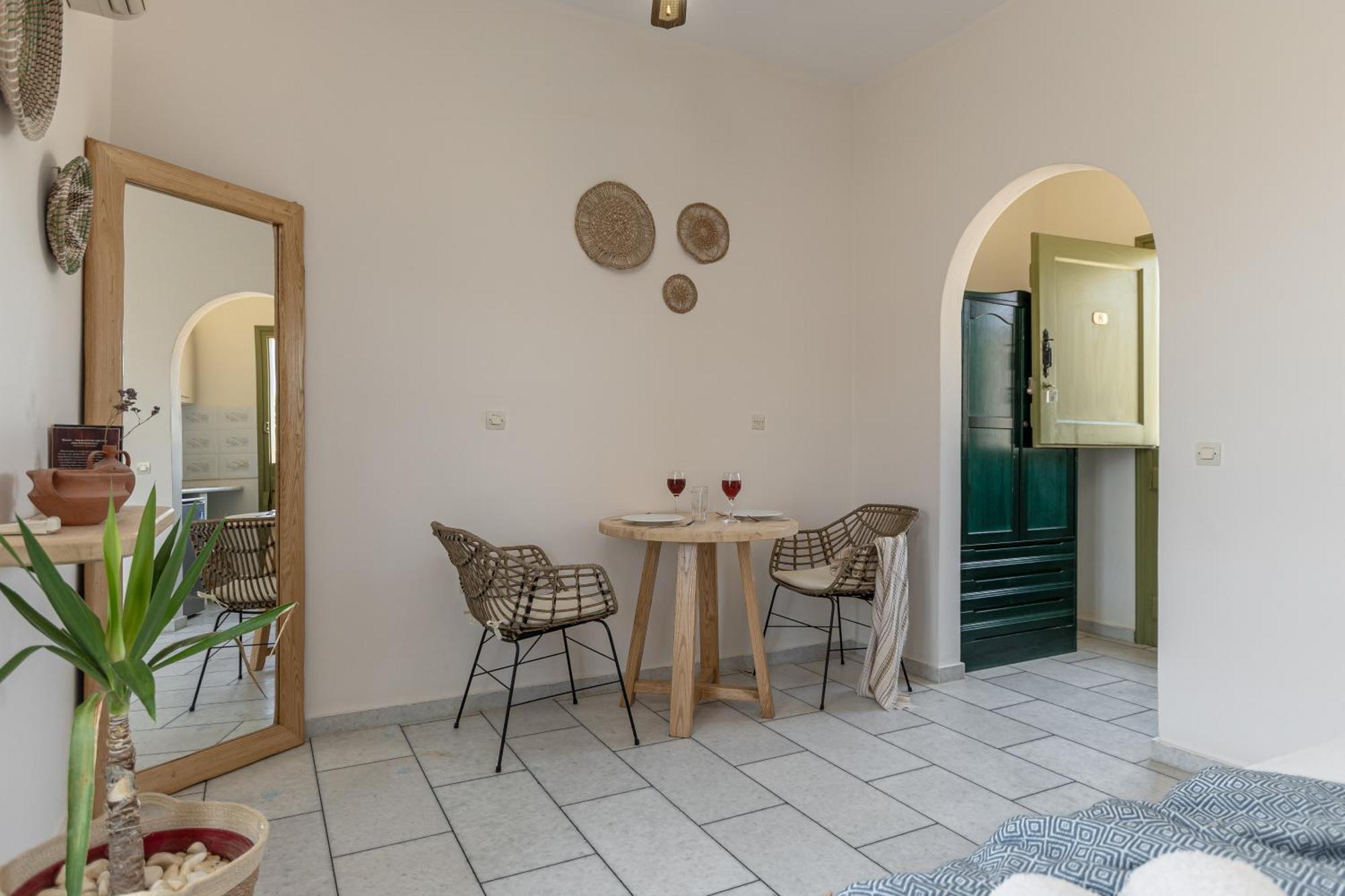 Studios Vrettos Beachfront Hotel Πλάκα Εξωτερικό φωτογραφία